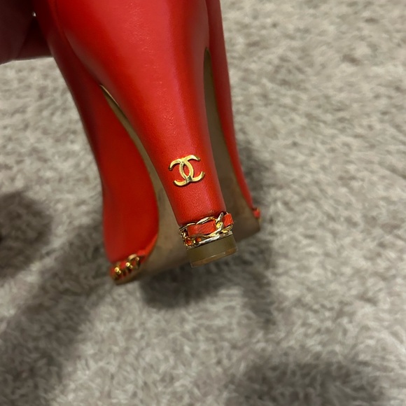 Chanel heels - Picture 7 of 12